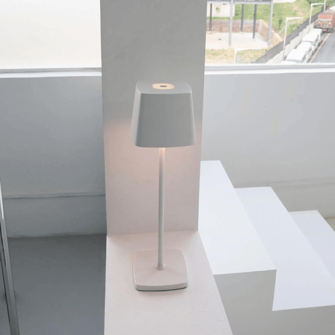 Rechargeable Wireless Table Lamp | 5200mAh Battery | 20 Hours of Illumination
