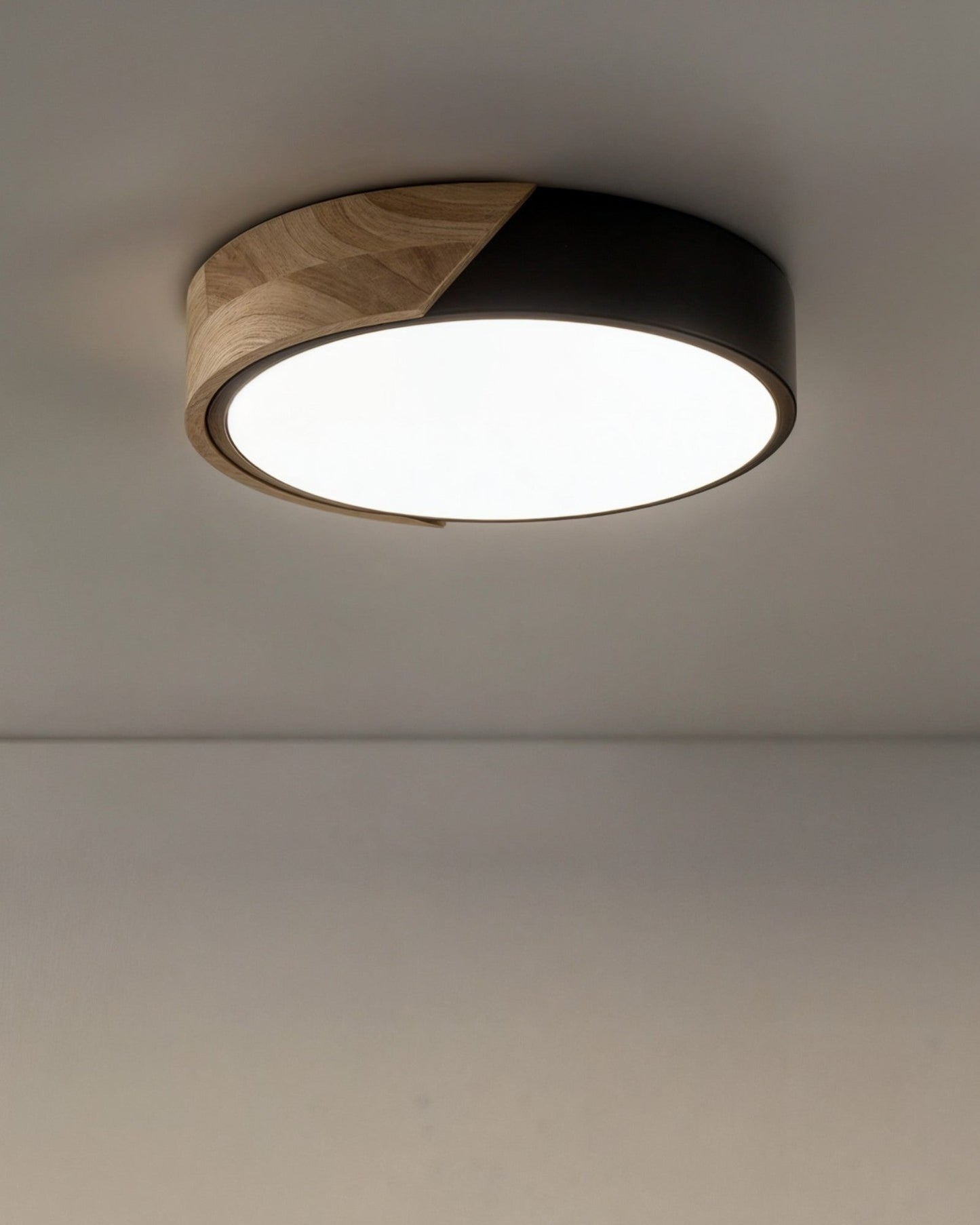 Jan Adjustable CCT LED Ceiling Light – Wood and Iron Design – Diameter 23-40 cm