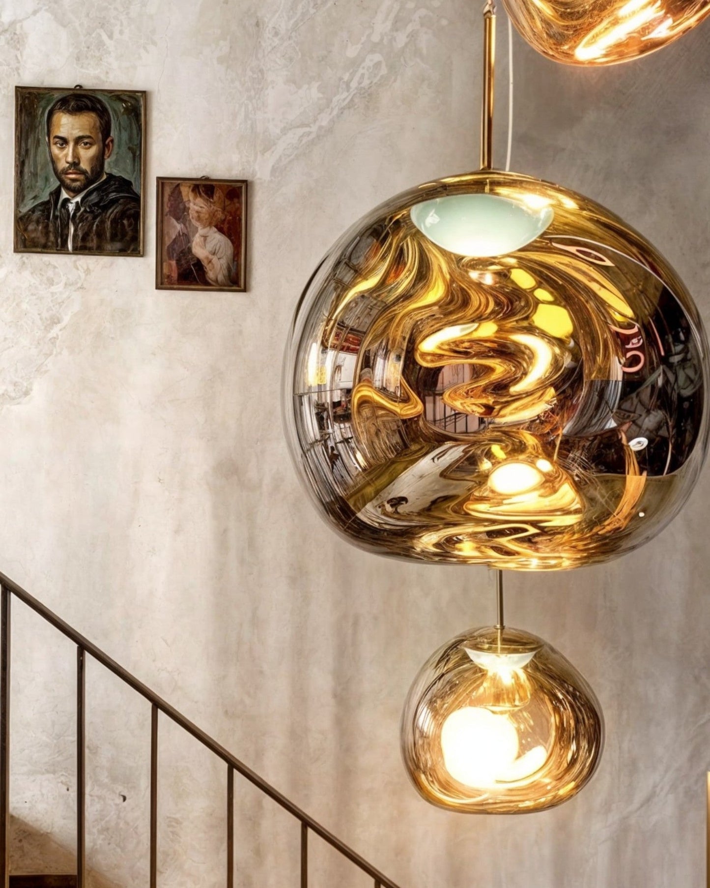 Amber Gold Glow Pendant Light – Contemporary Acrylic Design