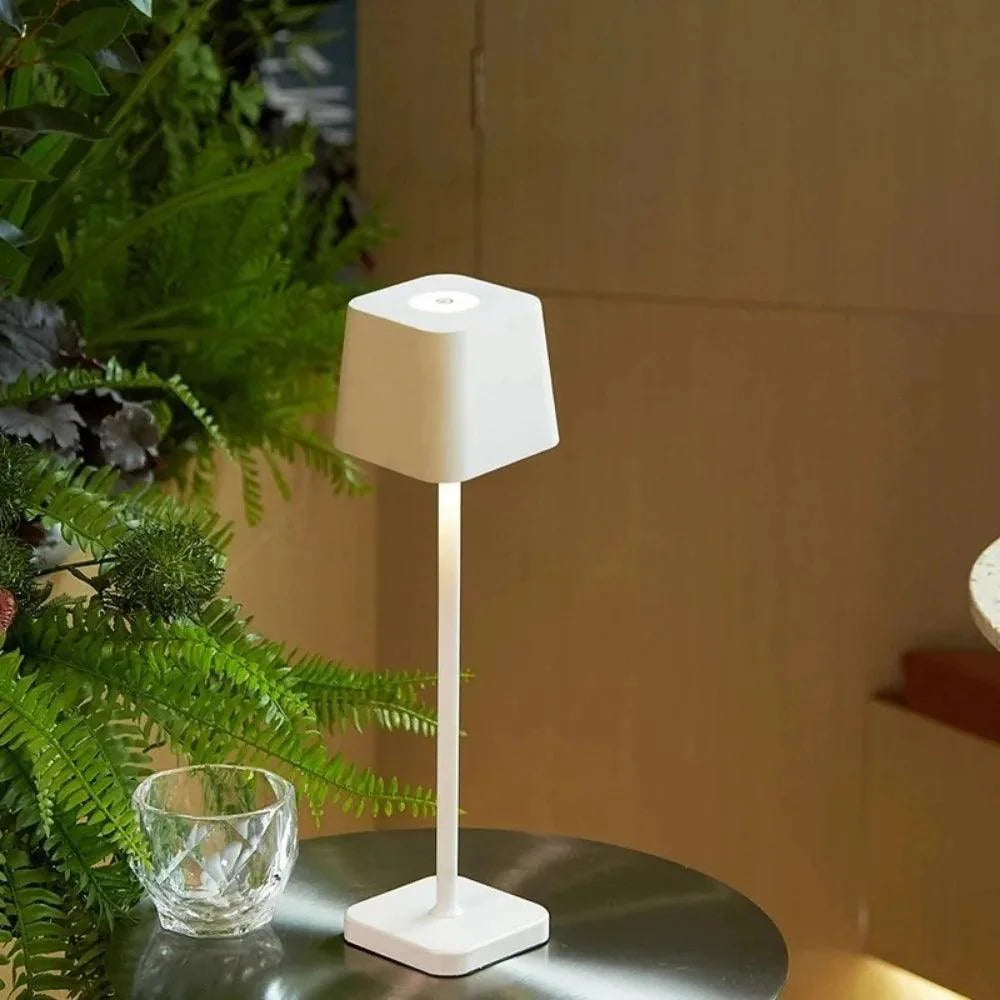 Rechargeable Wireless Table Lamp | 5200mAh Battery | 20 Hours of Illumination
