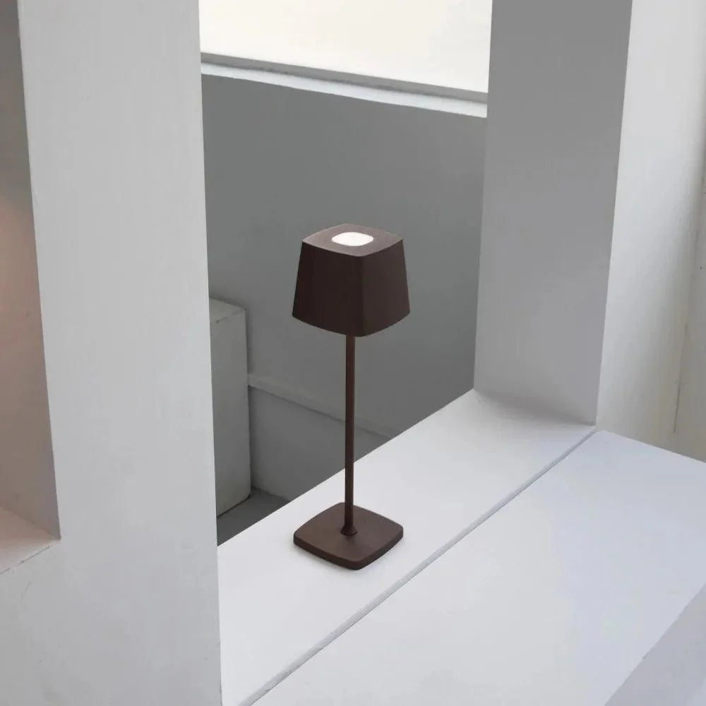 Rechargeable Wireless Table Lamp | 5200mAh Battery | 20 Hours of Illumination
