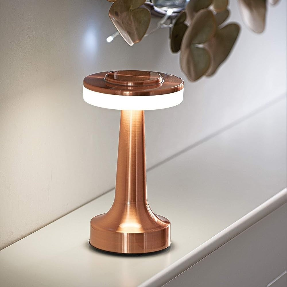 Vintage-Inspired Bar Table Lamp