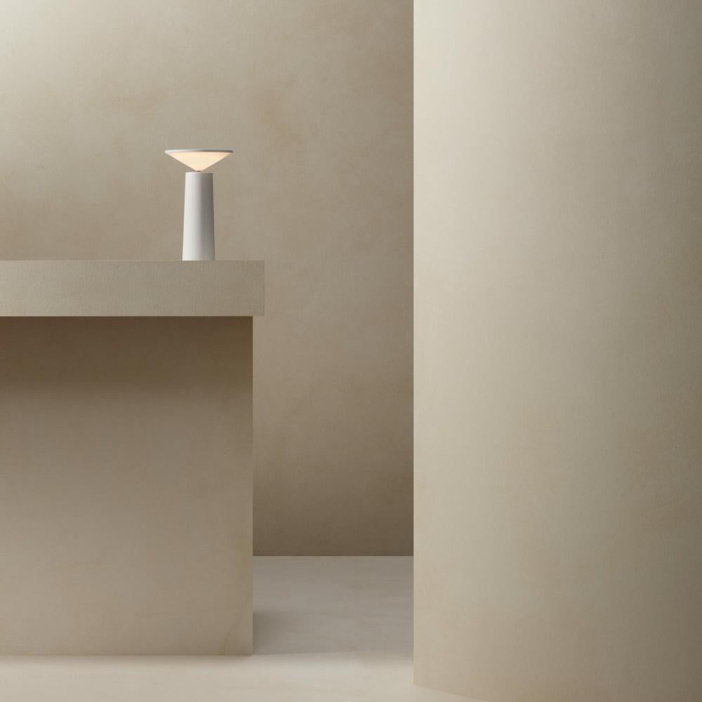 Modern LED Table Lamp | Dimmable, 360° Adjustable, 2000mAh Rechargeable Battery