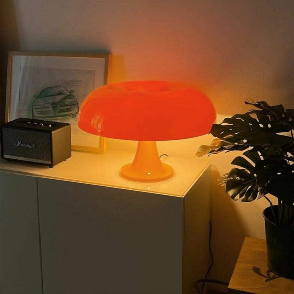 Julian Minimalist Table Lamp