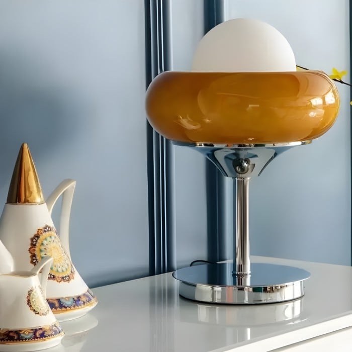 Laurent Bauhaus Egg Tart Table Lamp