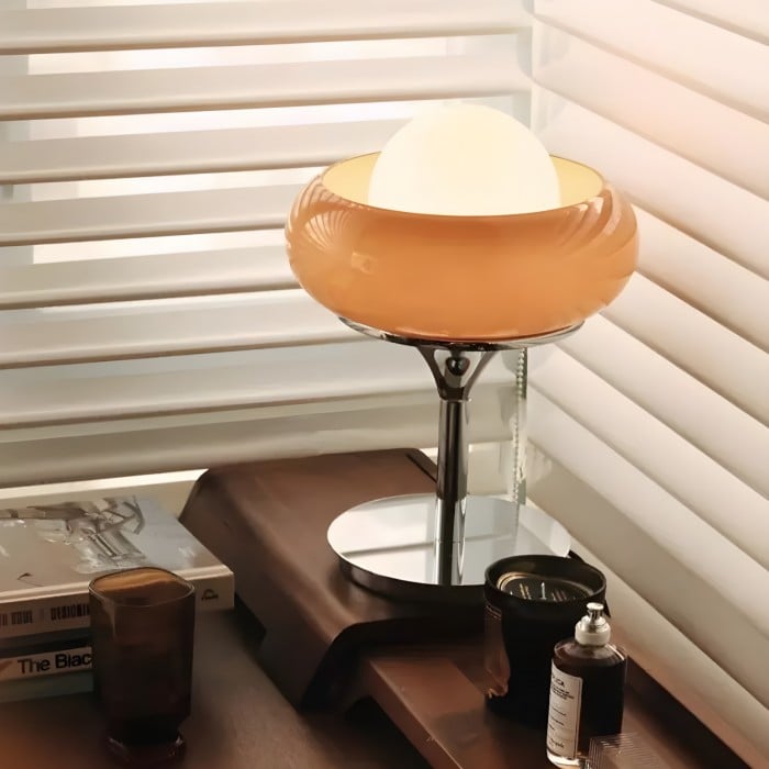 Laurent Bauhaus Egg Tart Table Lamp