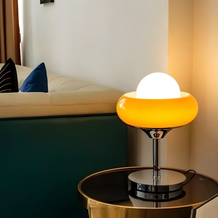 Laurent Bauhaus Egg Tart Table Lamp