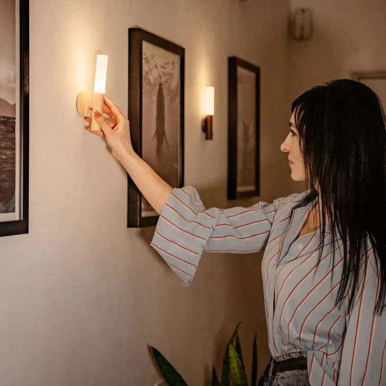Contemporary LED Motion Sensor Lamp | Warm White Light, Wooden Design, USB Rechargeable